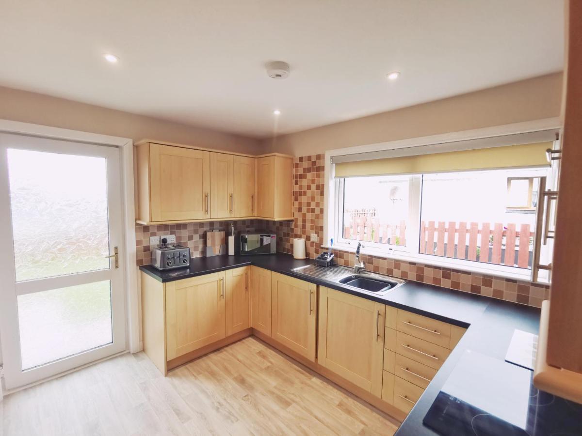 21 Ivorhill Villa Сторноуей Екстериор снимка